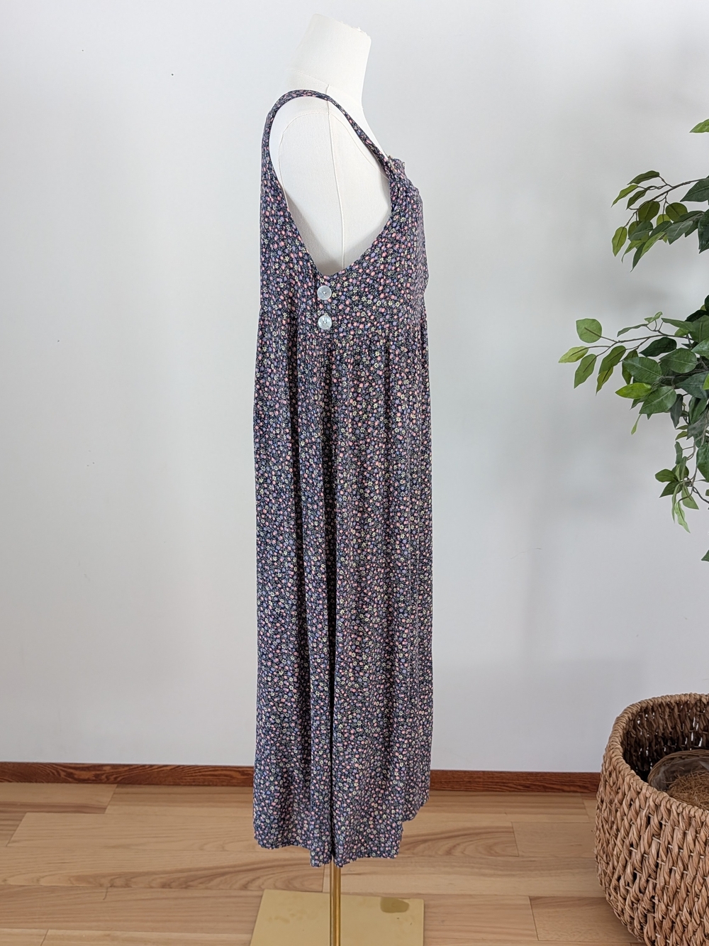 Vintage Christopher & Banks Apron Dress Floral - 6 - Picture 4 of 10